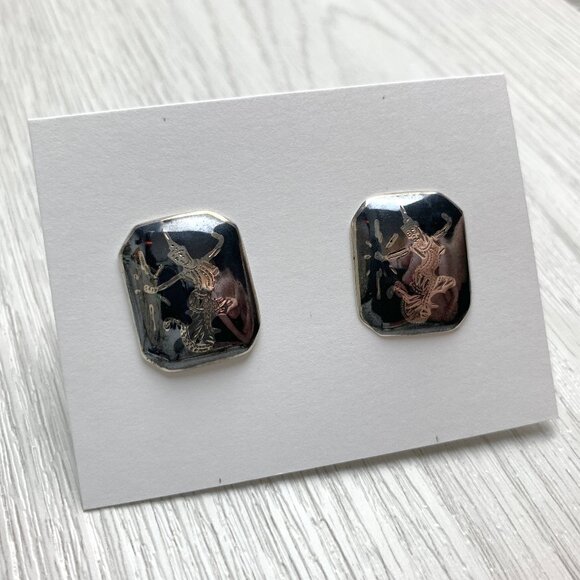 Silver & Nielloware Goddess Cuff Links - Picture 5 of 6